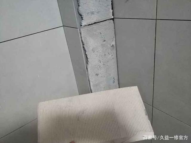 地砖空鼓不处理会怎样(地砖空鼓不处理面积会扩大吗)