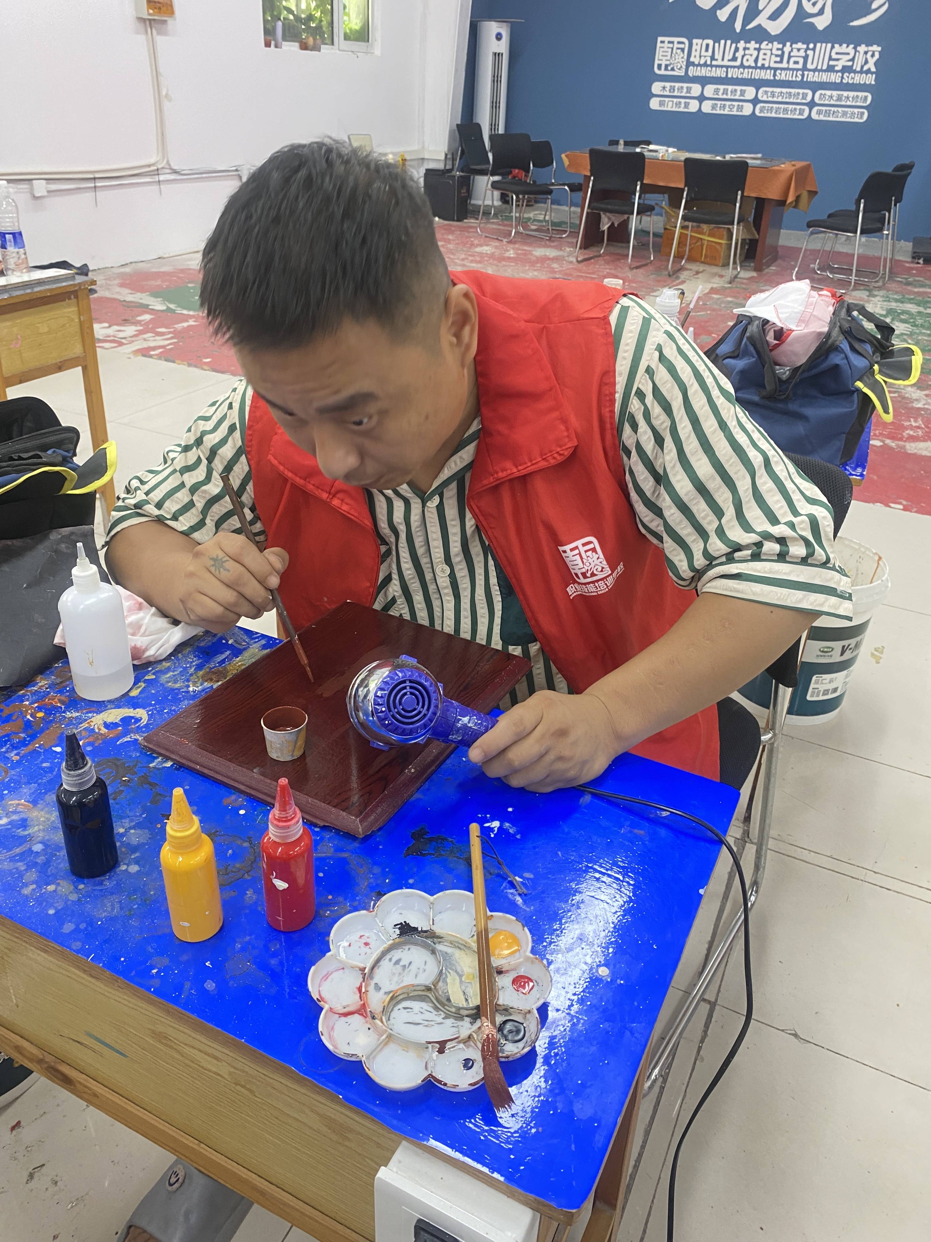 家具修理培训学校浙江(家具修理培训学校浙江有哪些)